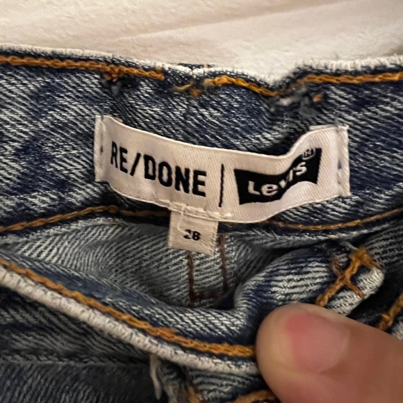 Re/Done Levi’s straight cut jeans medium wash size 28 - Picture 2 of 3